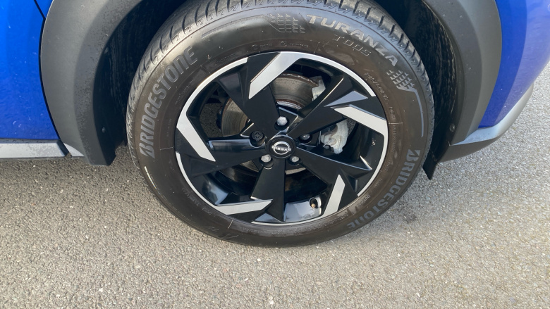 Nissan Juke 1.6 Hybrid N-Connecta 5dr Auto Hybrid Hatchback